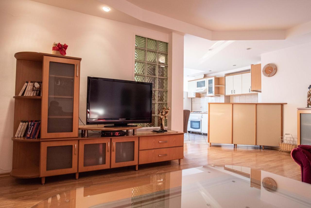 Apartment Emilija Szkopje Kültér fotó